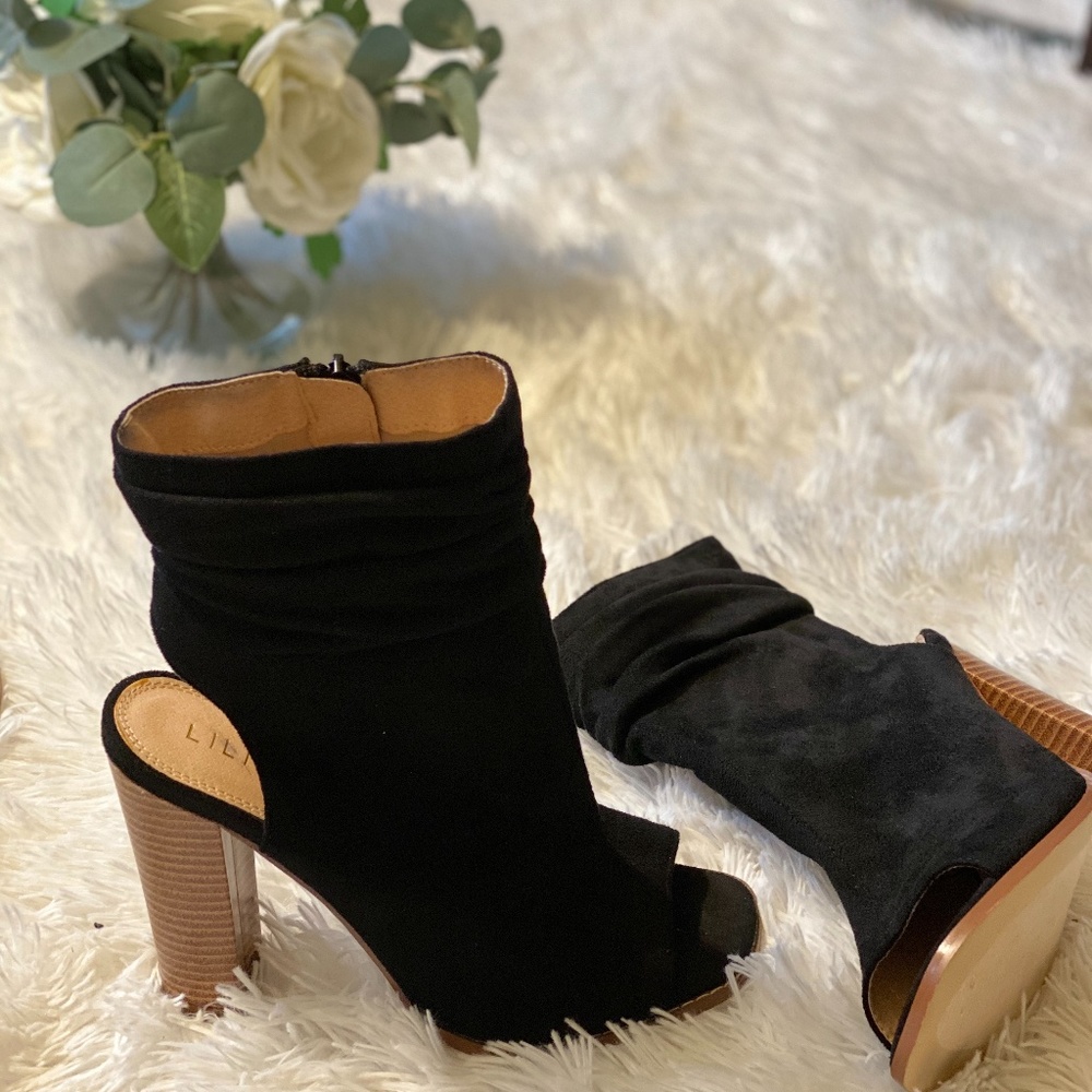 Black heels